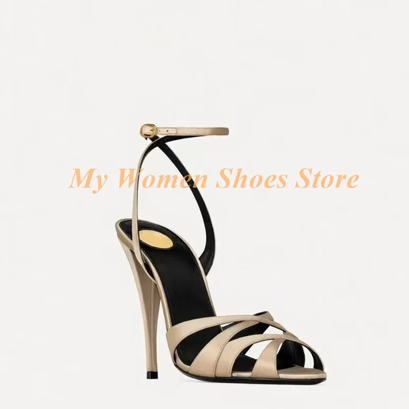 Cross Strap Open Toe Sandals A - Crossfit Outfit avis et prix